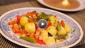 Hollands stoofpannetje met trostomaten
