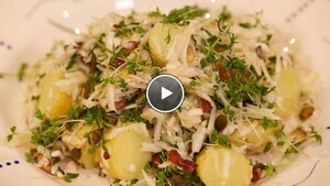 Salade van knolselderij, krieltjes en tuinkers