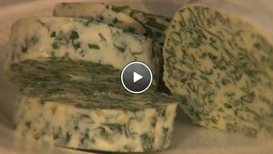 Overgebleven kruiden: Kruidenazijn, Kruidenolie, Kruidenboter, Kruidenpesto