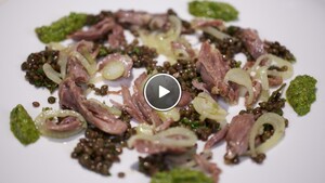 Confit de canard met groene linzen