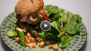 Aziatische surf ‘n’ turfburger