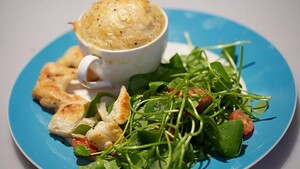 Kaassoufflé met winterpostelein