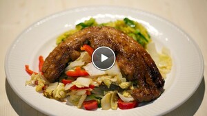 Kokos-kerrierijst met oosterse speklappen