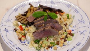 Arabische salade met gegrilde aubergines