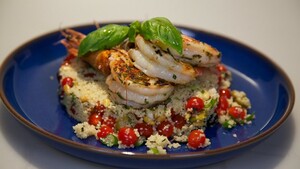 Provençaalse couscous met gemarineerde gamba’s