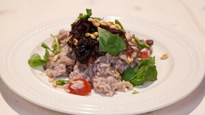 Oesterzwammenrisotto met balsamico-uien