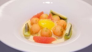 Meloenfrappé met mangosorbetijs