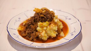 Gehakthachee met groentepuree