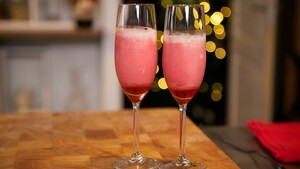 Vlierbessenlimonade en frambozenspoom