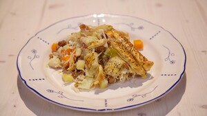 Zuurkoolovenschotel met cashewnoten