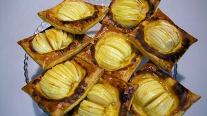 Krokante rijstgebakjes met appel