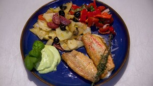 Finocchio al vino con crema di avocado con triglie (venkel in witte wijn met een crème van avocado en rode mulfilet)