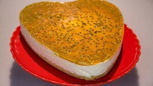 Witte chocolade-kwarktaart