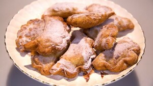 Fried apple pies