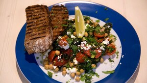 Chorizo-kikkererwtensalade met feta