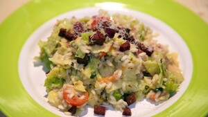 Savooiekool risotto met krokante salami