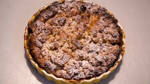 Sticky toffee bread and butterpudding