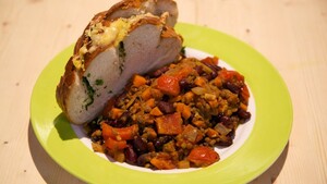 Chili zonder carne met kaas-knoflookbrood