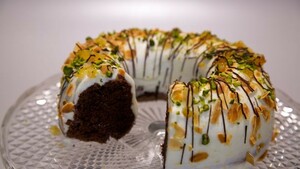 Chocolate angel food cake