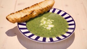 Andijviesoep met feta