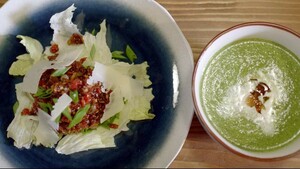 Ossenhaastartaar en broccolisoep met gekaramelliseerde uien