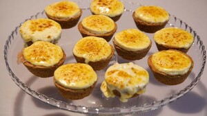 Rabarbergebakjes met crème brûlée