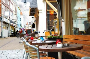 Terrasje pakken?