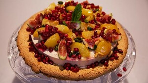 Zoete granaatappeltaart