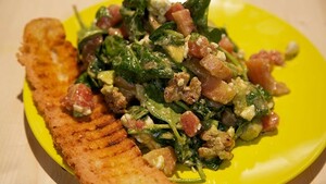 Watermeloensalade met tomatenciabatta