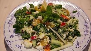 Zomersalade met appel en munt