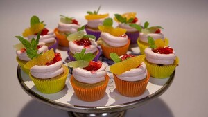 Cosmopolitan cupcakes