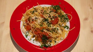 Spaghetti met cherrytomaatjes en knoflook