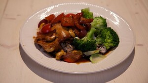 Oosters gemarineerde cashewkip