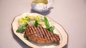 Entrecote met bearnaisesaus en groene salade