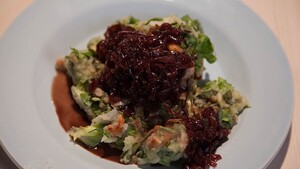 Andijviestamppot met honing-cashewnoten