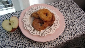 Apple fritters