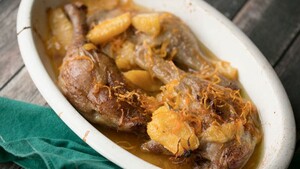 Eend in sinaasappelsaus