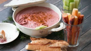 Bietenhummus