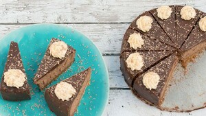 Luxe salted caramel chocolate cheesecake