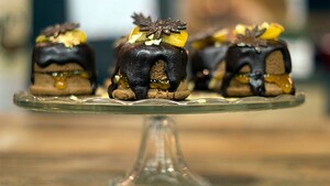 Myrna’s sachergebakjes