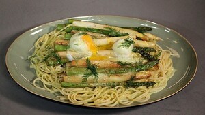 Gegrilde asperges met linguini