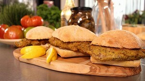 Broodje costoletta alla Milanese