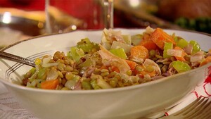 Gestoofde linzen op Italiaanse wijze