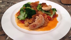 Tomatenpilav met broccoli (Tomatenrijst)