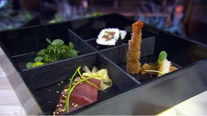 Tonijn-bentobox met wagamesalade