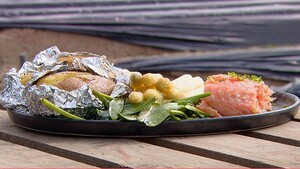 Texelse asperges met zalm van de BBQ
