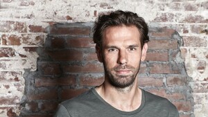 Hidde de Brabander in nieuw programma De Brabander Bakt