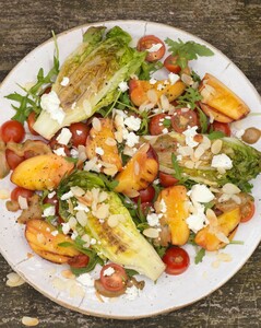 Miljuschka's gegrilde perziksalade uit het Good Food Book