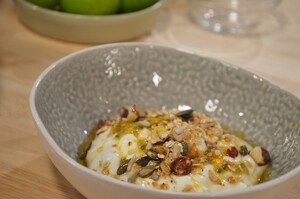 Griekse yoghurt met zelfgemaakte notenmuesli