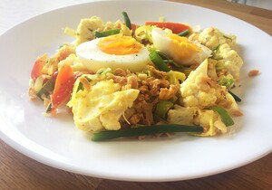 Bloemkoolsalade met pittige kerriemayonaise